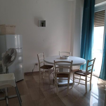 Appartement Casa Luna à Montesilvano Marina Extérieur photo